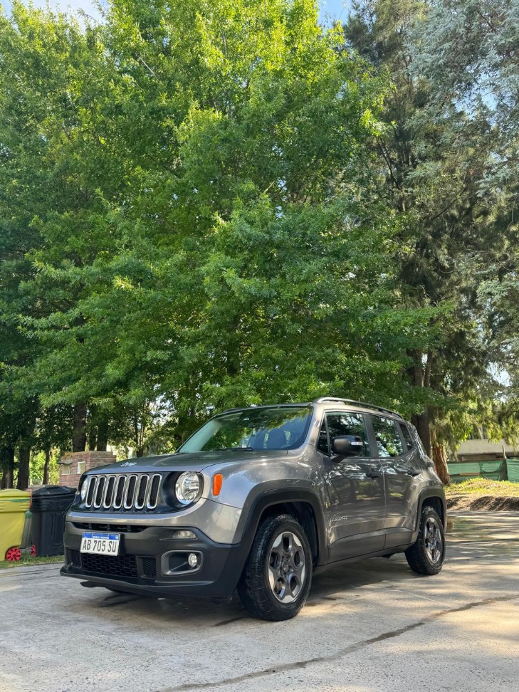 Jeep Renegade Sport — foto 4